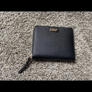♠️Kate Spade ♠️ Adorable little wallet ♠️
